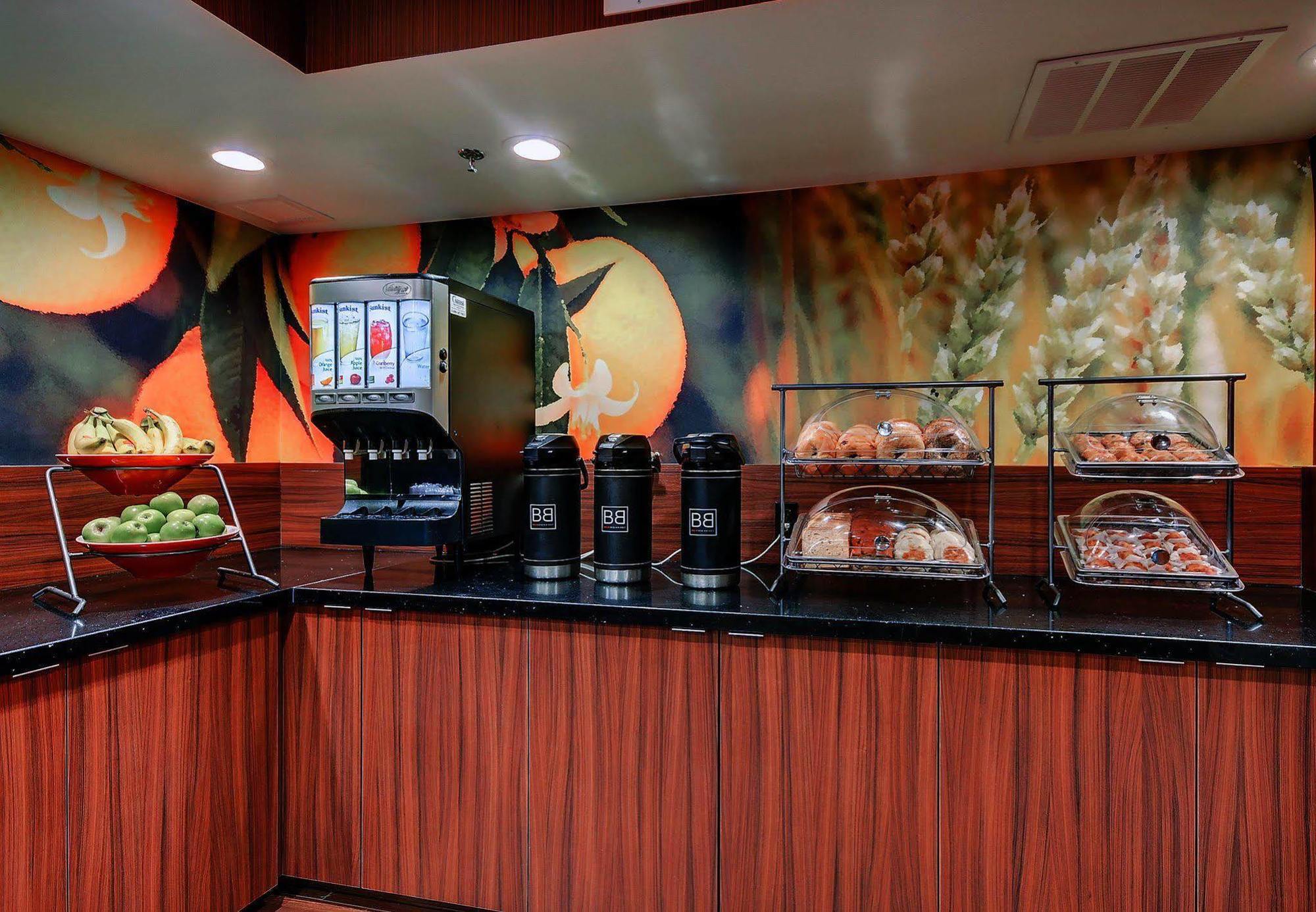 Fairfield By Marriott Inn & Suites Wallingford New Haven Eksteriør billede